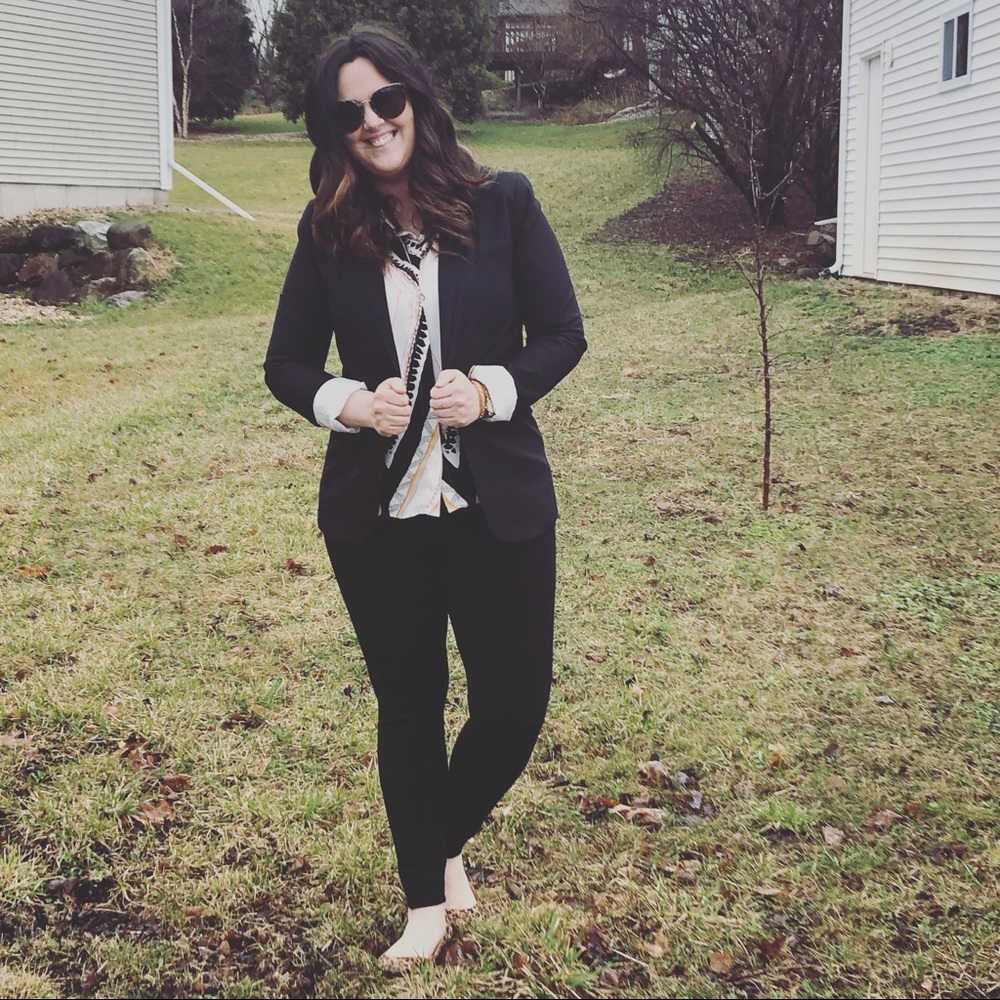 Meet your Posher, Amyee